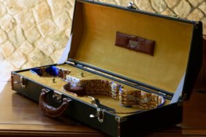 Negri Cases calf open Negri Cases calf open violin case